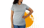 Playera cuello redondo mujer gris claro. Ideal para personalizar con tu logo.