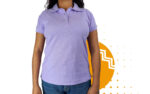 Playera polo mujer lila. Ideal para personalizar con tu logo.